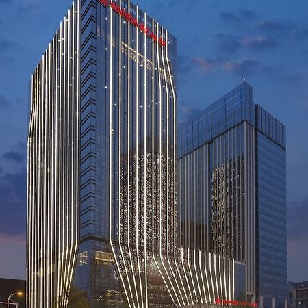 Wanda Realm Wuhan Exteriör bild