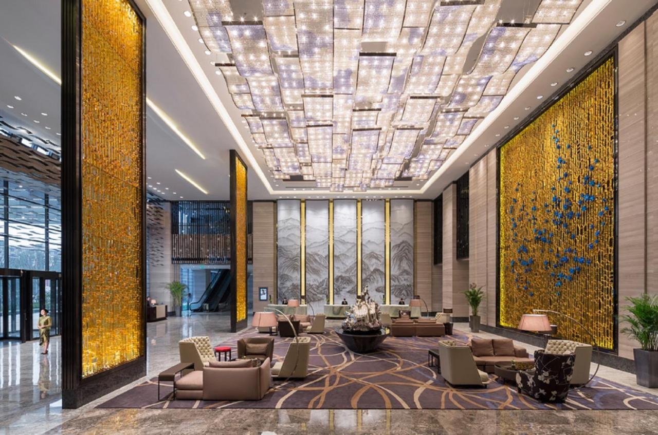 Wanda Realm Wuhan Exteriör bild